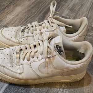 Nike Air Force 1 Men's Cream Sneakers